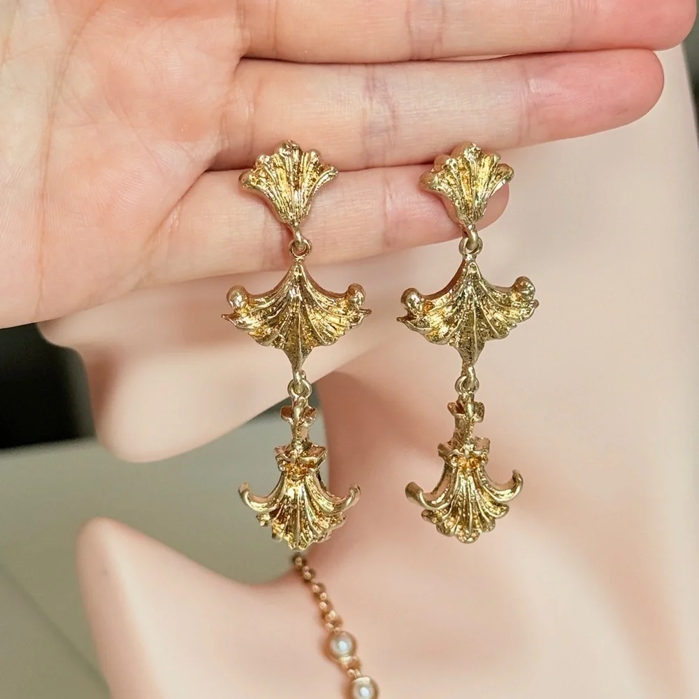Gold Ginkgo Drop Earrings - Elegant Women Jewelry